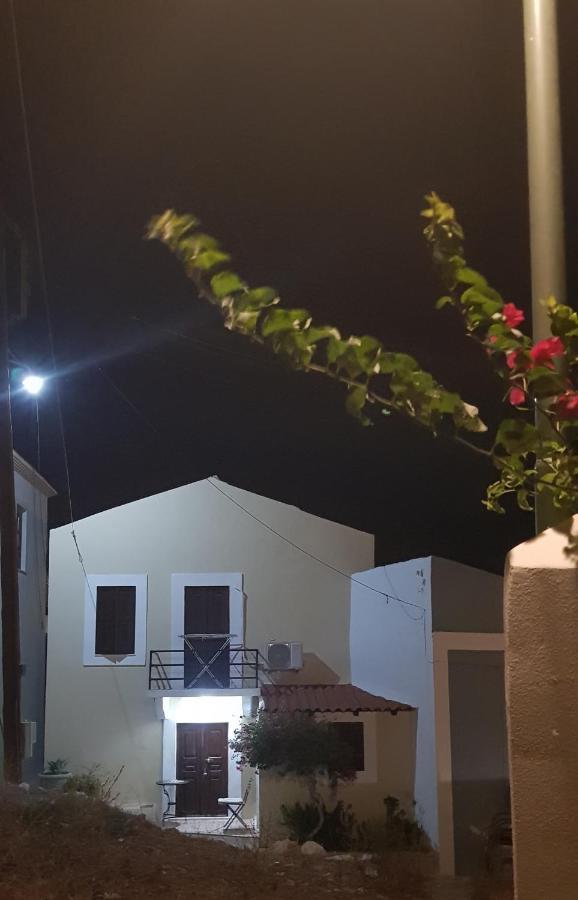 Yiayia'S Home Chalki Town Bagian luar foto